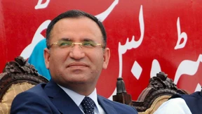 Bozdag: Deutschland tritt Menschenrechte mit Füßen