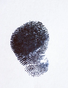 Fingerabdrücke in Personalausweisen sollen Pflicht werden