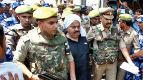 Indiens Problem mit fingierten Gefechten