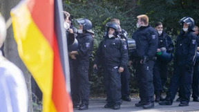 Neue rassistische Chatgruppen bei Polizei entdeckt