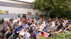 Frauen suchen Filme aus