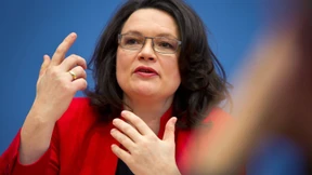 Arbeitsministerin unter Volldampf 
