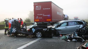 Sieben Tote bei zwei Verkehrsunfällen