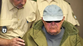 Wie bricht man das Schweigen der Täter?