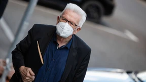 Kretschmann vertagt Koalitionsentscheidung