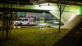 Eine warme Decke in eisiger Nacht 