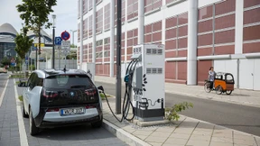 Sonnen bietet seinen Kunden eine kostenlose Autoladestation