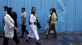 Proteste nur im Schutz der Dunkelheit