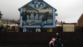 Drei Festnahmen nach Bombenanschlag auf Polizisten