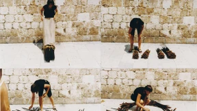 Sie musste das Messer in die Leinwand rammen