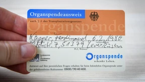 Politiker müssen sich zur Organspende bekennen