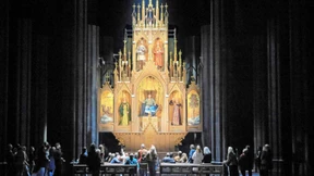 Wotan trägt jetzt wieder Flügelhelm