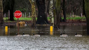 Kalifornien kämpft weiter mit Überschwemmungen