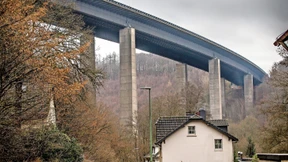 Warten auf den großen Knall