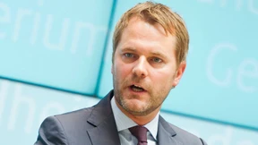 Bahr will private Krankenversicherung für alle öffnen