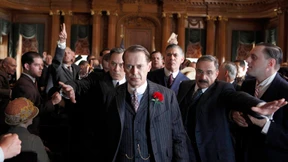 Wo sonst hat Martin Scorsese zwölf Stunden?