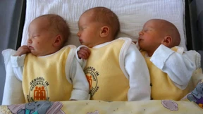 Schlaf festigt das Gedächtnis von Babys