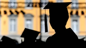 Deutsche Spitzenpolitiker verschleiern ihre Studienabbrüche