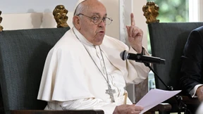 Franziskus verurteilt  sexuellen Missbrauch als Verbrechen