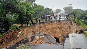 Erst der Sturm, dann die Cholera