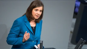 Göring-Eckardt will Grüne anführen