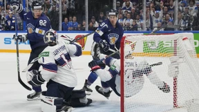 Finnland und Kanada im Finale