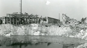 Noch in Frankfurt gingen Scheiben zu Bruch