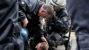 Polizei ermittelt nach Randale in Frankfurt