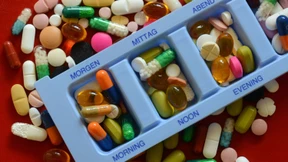 Pfizer legt Geld für Astra Zeneca nach