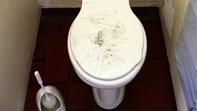 Gegen eklige Schultoiletten
