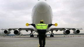 Flughafen-Streik entfacht politische Debatte 