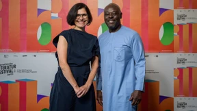 International wörtlich genommen