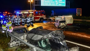 Schwere Unfälle auf der A2 mit 28 Fahrzeugen