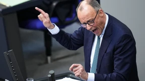 Merz reagiert mit Vorwürfen auf Scholz