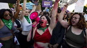 Sie schreien ihren Frust heraus