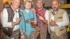 „Und dann hat er drei Songs gesungen“