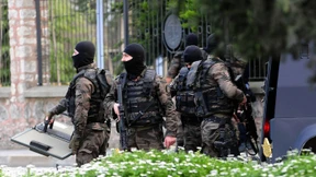 Angriff auf Istanbuler Polizeipräsidium