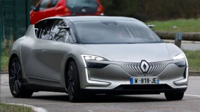 Frankreich gibt selbstfahrende Autos frei