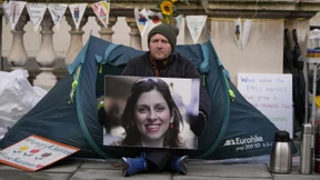 Eine Frau in den Fängen Teherans