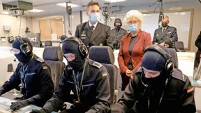 Lambrechts luftige Worte und weitreichende Pläne