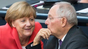 Merkel und Schäuble punkten bei den Wählern