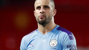 Fußballspieler bestellt zwei Prostituierte zu sich