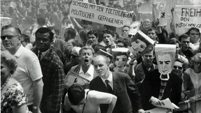 Studenten-Tod als Notstands-Übung?