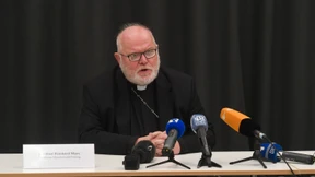 Kardinal Marx bittet in Garching an der Alz für „Versagen“ um Entschuldigung