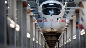 Siemens „enttäuscht“ von Alstoms Schweigen   