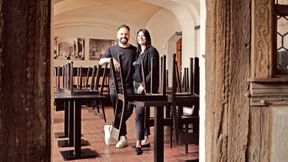 Kuchen und Focaccia im Innenhof