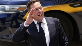 Elon Musks Vermögen steigt auf mehr als 300 Milliarden Dollar
