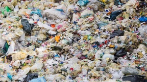 Müllofen mit Geburtsfehler