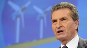 Oettinger warnt vor Gasknappheit wegen Ukraine-Krise