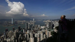 Hongkong verliert sich in Auseinandersetzungen